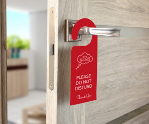 dh012 red green door hangers