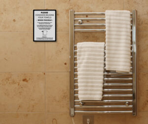 en048 en049 bath hand towel notices