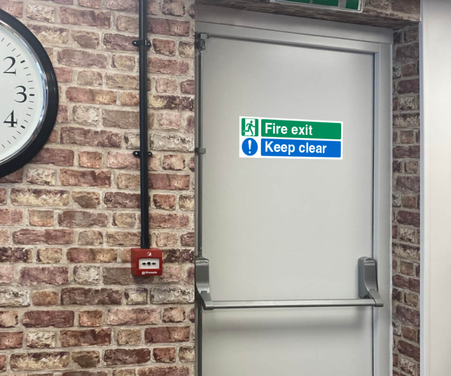 es136-136-261 fire exit keep clear