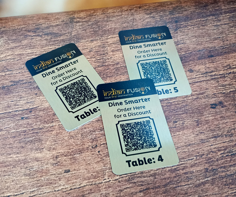 Catersigns Indian Fusion 100x60 Gold QR