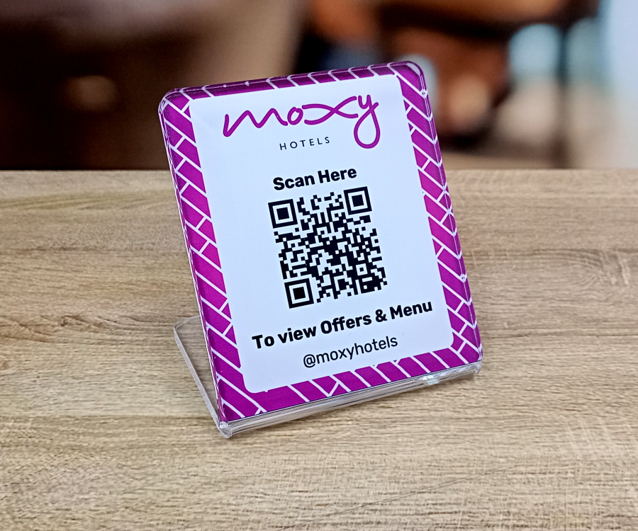 L-Shaped Glass Like Acrylic QR Code Table Number